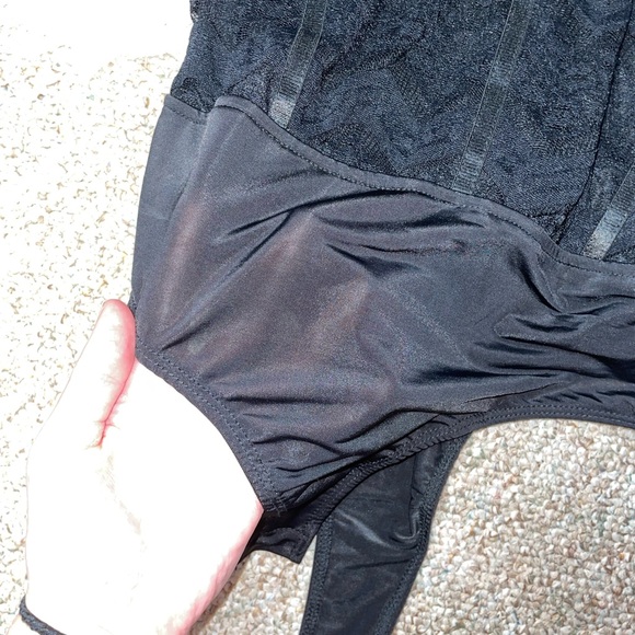 Bodysuit corset - Picture 2 of 5